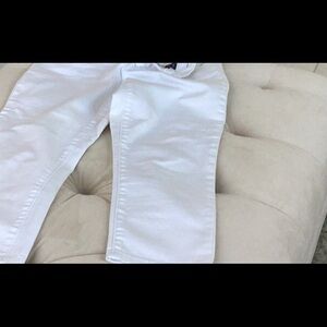 INC International Concepts Women's White Skinny leg capris